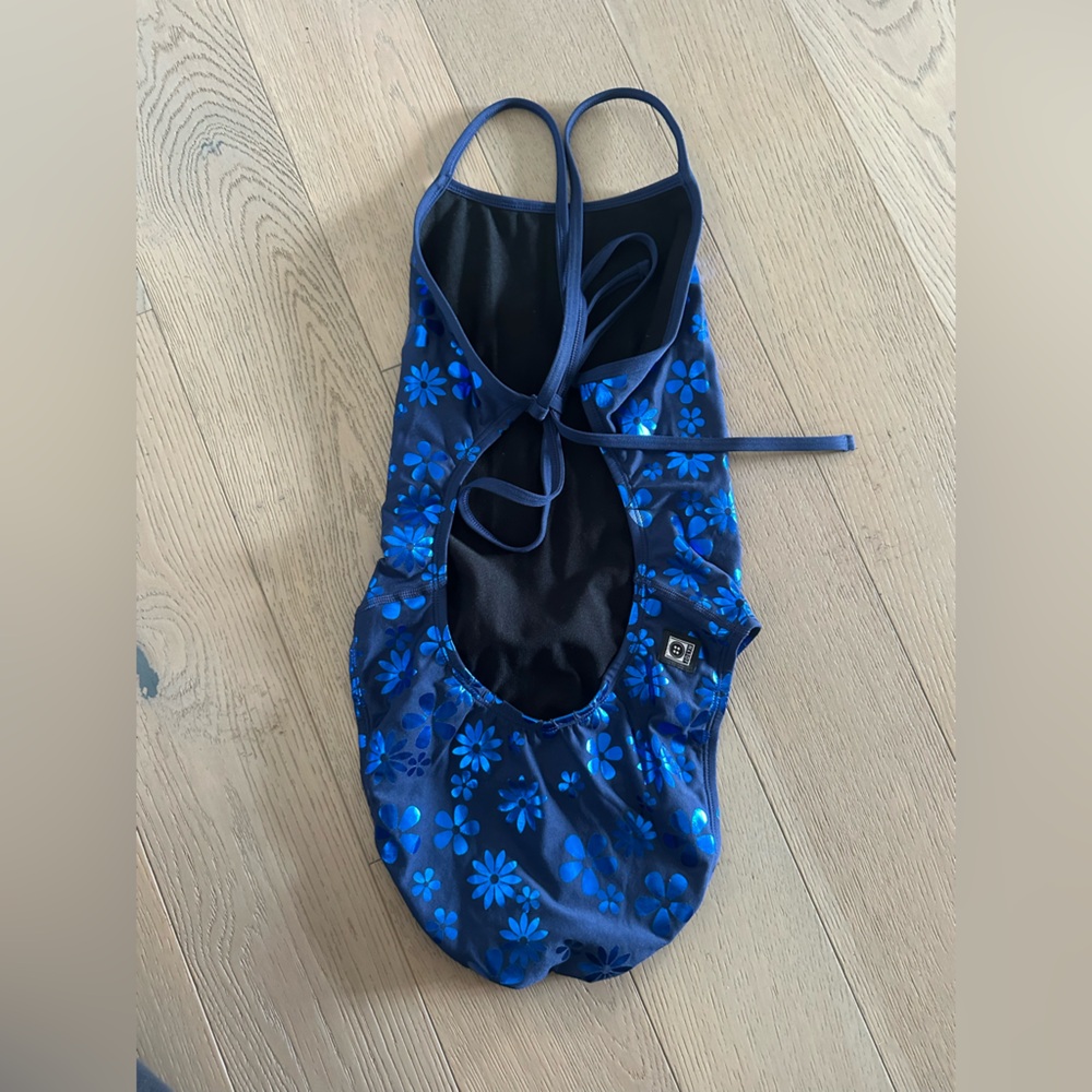 JOLYN size 28 Jackson tie back one piece swimsuit NWOT